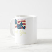 米国旗は愛国心が強い退役軍人感謝していしています コーヒーマグカップ (正面左)