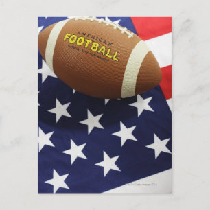 米国旗を持つアメリカンフットボール ポストカード