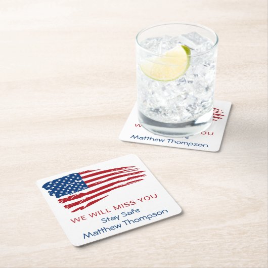 米国旗兵隊軍隊行遠くにパーティー スクエアペーパーコースター (インサイチュ)