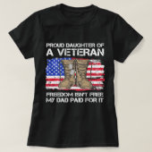 米国旗誇りを持ったの娘退役軍人米国軍隊Ve Tシャツ (デザイン正面)