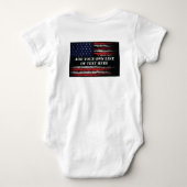 米国旗Tシャツに自分グランジの文字を追加する ベビーボディスーツ (裏面)
