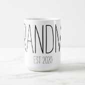 米国東部標準時刻の祖母のマグ コーヒーマグカップ (中央)