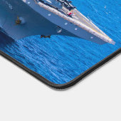 米国水陸両用突撃船 – LHD-6 デスクマット (コーナー)