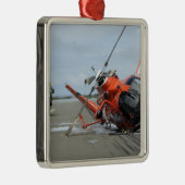 米国沿岸警備隊MH-65ドルフィンヘリコプターの墜落 メタルオーナメント (右)