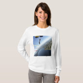 米国海軍パラシュートチームのメンバー Tシャツ (正面フル)