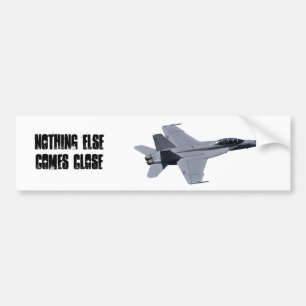 米国海軍F-18によってすごいスズメバチのバンパーステッカー バンパーステッカー