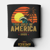 米国湾アメリカEst 2025レトロヴィンテージ 缶クーラー (裏面)