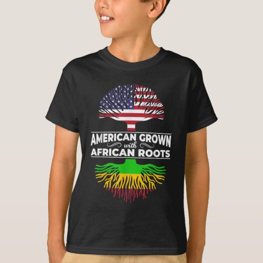 米国産アフリカ産ルーツ米国国旗のブラックヒストル Tシャツ (正面)