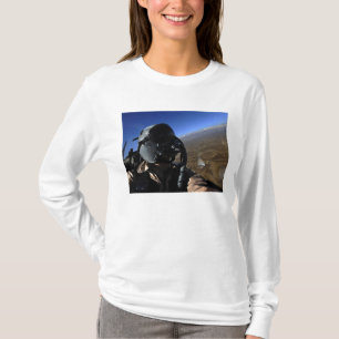 米国空軍空中戦のカメラマン Tシャツ