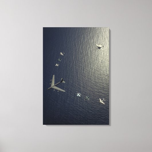 米国空軍B-52成層要塞の航空機 キャンバスプリント (正面)