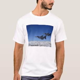 米国空軍F-16の戦いの《鳥》ハヤブサ Tシャツ