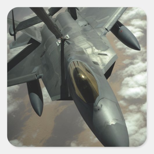 米国空軍F-22ラプターはKCによって給油される – スクエアシール (正面)