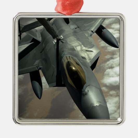 米国空軍F-22ラプターはKCによって給油される –  メタルオーナメント (正面)