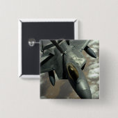 米国空軍F-22ラプターはKCによって給油される –  缶バッジ (正面&裏面)