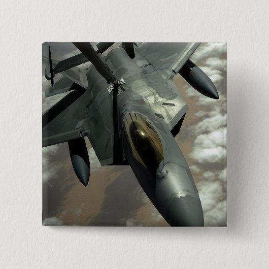 米国空軍F-22ラプターはKCによって給油される –  缶バッジ (正面)