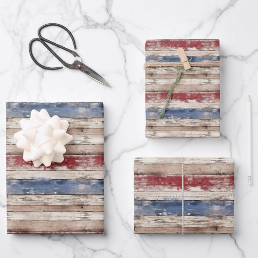米国素朴国旗の愛国的な青と赤の古い木製 ラッピングペーパーシート (正面)