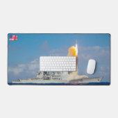 米国誘導ミサイル巡洋艦 – CG デスクマット (キーボード&マウス)