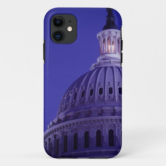 米国議会議事堂のドームに灯りがついた黄昏時の様子 Case-Mate iPhoneケース (裏面)