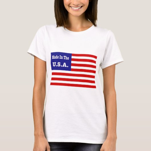 米国赤白と青のアメリカ国旗で作られる Tシャツ (正面)