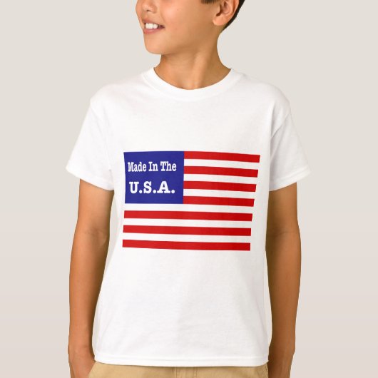 米国赤白と青のアメリカ国旗で作られる Tシャツ (正面)
