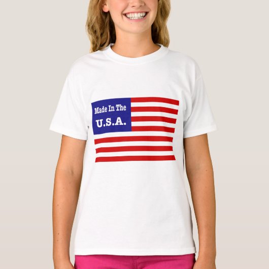 米国赤白と青のアメリカ国旗で作られる Tシャツ (正面)