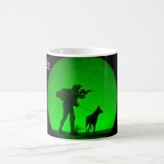 米国軍隊作業犬 コーヒーマグカップ (中央)