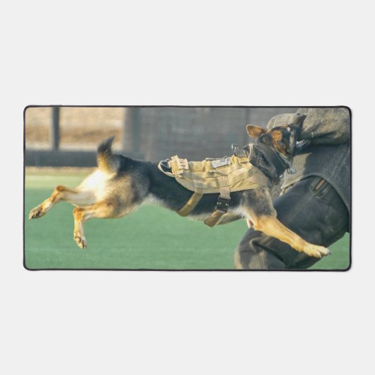 米国軍隊作業犬 デスクマット (正面)