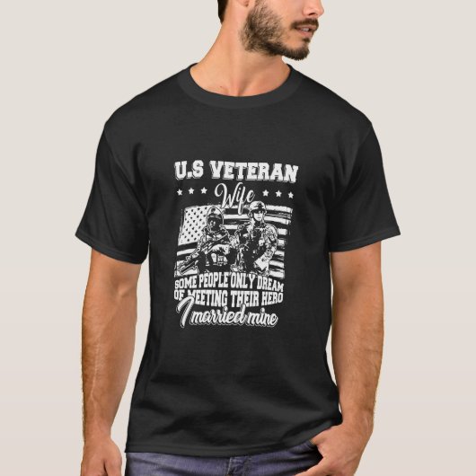米国退役軍人妻Tシャツ Tシャツ (正面)