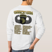 米国101ST空輸の"叫ぶイーグルス"の世界旅行 Tシャツ (裏面)
