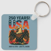 米国250年 – 愛国的なハゲ・イーグル2026年7月4日 キーホルダー (裏面)