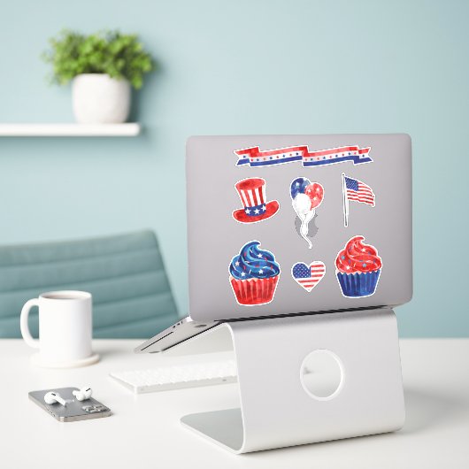 米国7月4日お祝い シール (デスク上のノートパソコン)