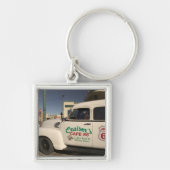 米国、アリゾナ、ウィリアムス: 古い巡洋艦のカフェ66 キーホルダー (正面)