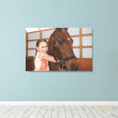 米国、イリノイ、メタモラ、笑顔のポートレート キャンバスプリント (インサイチュ (ウッドフロア))