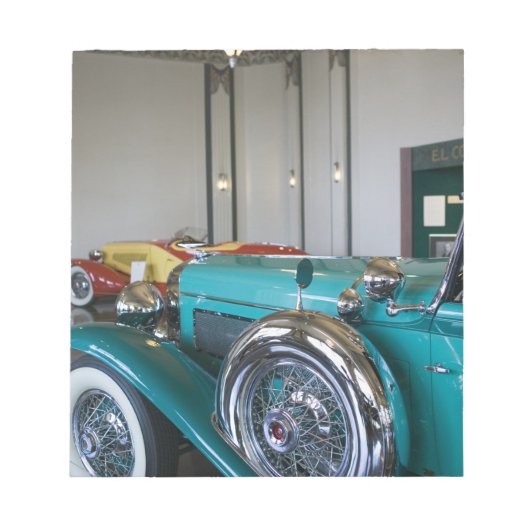 米国,インディアナ,オーバーン:オーバーン,コード,デュエゼンバーグ3 ノートパッド (正面)