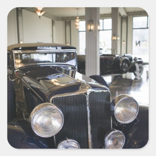 米国，インディアナ，オーバーン：オーバーン，コード，デュエゼンバーグ6 スクエアシール (正面)