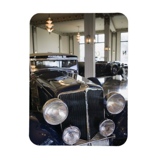 米国，インディアナ，オーバーン：オーバーン，コード，デュエゼンバーグ6 マグネット (縦)