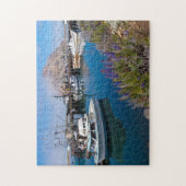 米国、カリフォルニア。モーロ湾にドッキングしたボート ジグソーパズル (縦)