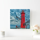 米国、グランドヘブン、ミシガン、灯台 スクエア壁時計 (ホーム)