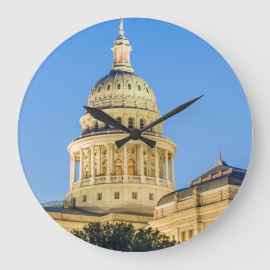 米国、テキサス州、オースティン。 国会議事堂の建物(1888年) 3 ラージ壁時計 (正面)