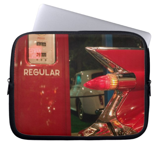 米国、テネシー州、メンフィス、エルヴィス・プレスリー2 ラップトップスリーブ (正面)