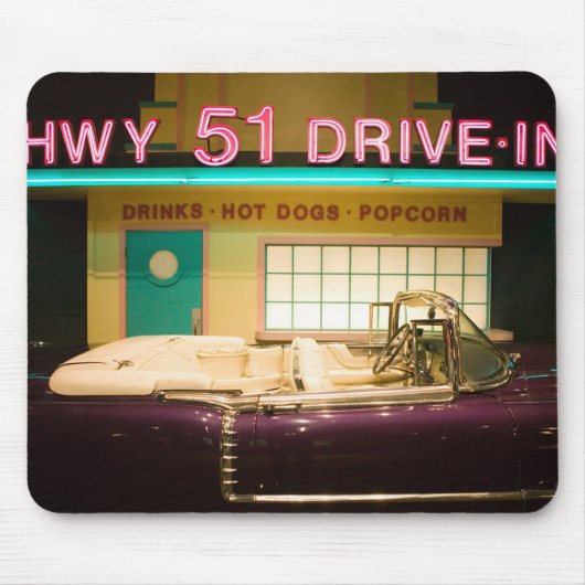 米国、テネシー州、メンフィス: エルヴィス・プレスリー マウスパッド (正面)