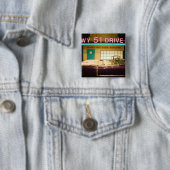 米国、テネシー州、メンフィス: エルヴィス・プレスリー 缶バッジ (インサイチュ)