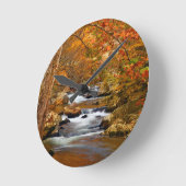 米国、テネシー州。ラーシングマウンテンクリーク ラウンド壁時計 (傾斜)