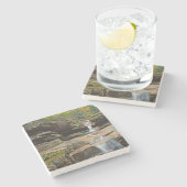 米国、ニューイングランド、ニューハンプシャー、ホワイトマウンテン ストーンコースター (横)