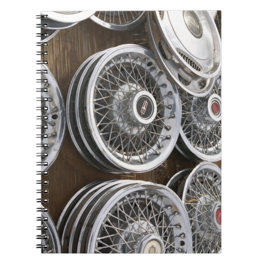 米国、ニューメキシコ、Prewitt: 自動ホイールキャップ/Rt。 66 ノートブック (正面)