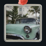米国、フロリダ、Miami Beach: 南ビーチ、1956 3 メタルオーナメント<br><div class="desc">版権ウォルターBibikow/DanitaDelimont.com | US10 WBI0153.jpg |米国、フロリダ、Miami Beach: 南ビーチ、1956年のBuickのコンバーチブル</div>