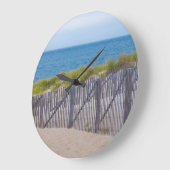 米国、マサチューセッツ。砂丘と小道 ラージ壁時計 (傾斜)