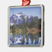 米国、ワシントン、ベーカー山&スノクアルミー メタルオーナメント (左)