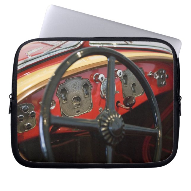 米国、金褐色のインディアナ: のコード、Duesenberg 2金褐色 ラップトップスリーブ (正面)