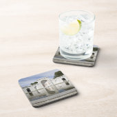 米国、VA、アーリントン。 軍の女性のための コースター (右側)